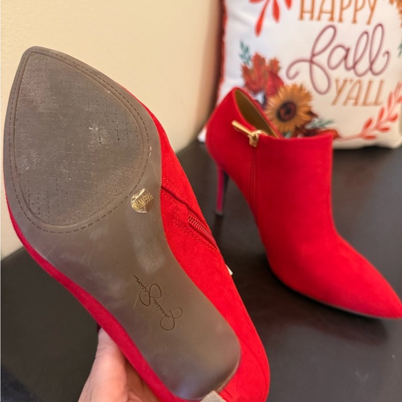Jessica Simpson Vibrant Red Heeled Boots - Picture 4 of 4